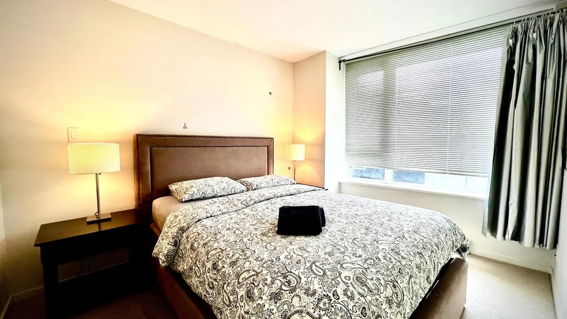 Fantastic And Comfortable 2B2B Center Of Richmond