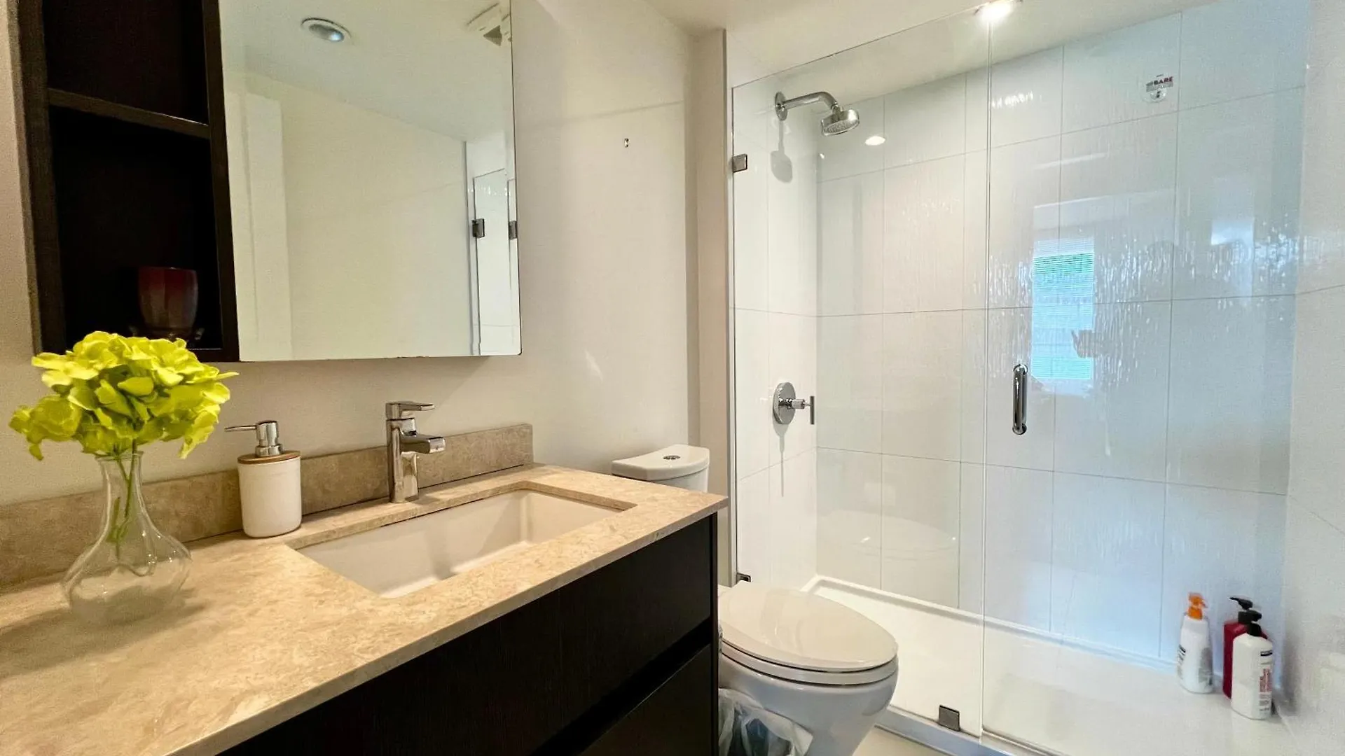 Fantastic And Comfortable 2B2B Center Of Richmond 0*,
